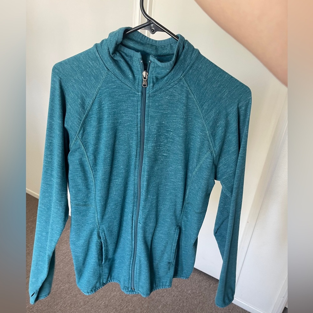 Women’s activewear jacket
